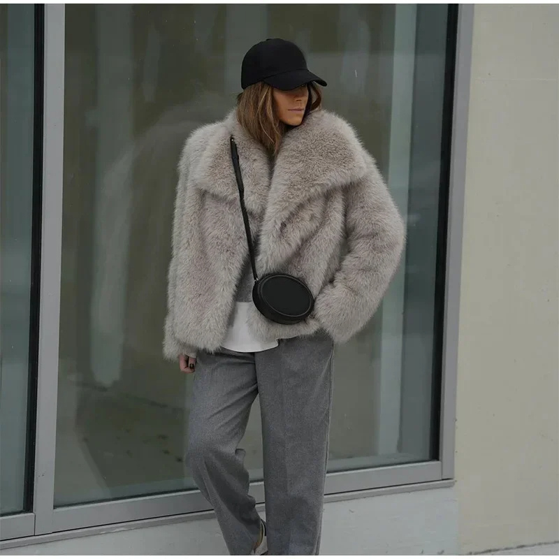 Macy™ | Luxe Faux Fur Jacket