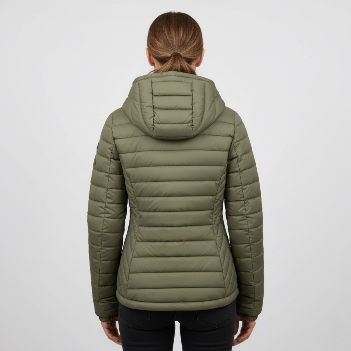 Damska pikowana dopasowana z kapturem kurtka